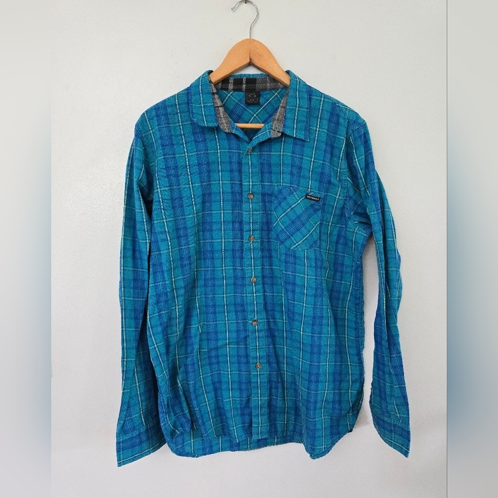 Oakley Shirt Mens Large Teal Plaid Button Up Long Sleeve Outdoor Casual